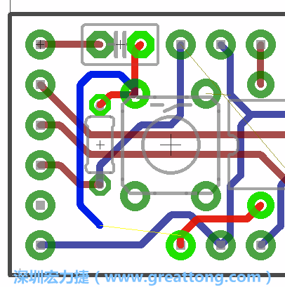 要在電路板正面進(jìn)行+5V信號(hào)線連結(jié)和其他連結(jié)點(diǎn)的布線工作是非常容易的，而重置信號(hào)線（信號(hào)線用來連結(jié)電路板正面左邊的重置開關(guān)）需要經(jīng)過一個(gè)可以通過電路板正反兩面的電路通道，這個(gè)通道是一個(gè)可以讓電路板正反兩面線路連接的一個(gè)小孔。